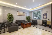 布爾津商瑞飯店（喀納斯塔橋店） - 山景