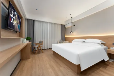 XIANGZHUHOTEL Hotels near Fangongting Park