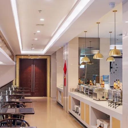 Metropolo Jinjiang Hotels (Fuxin Yingbin Street Railway Station)