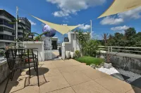 Leshan Futai Homestay (Zhanggong Bridge)