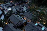Jinhua Jindong Kaiyuan Life Hotel - Mountain view