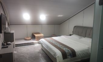 Qifeng Hotel, Zengjiashan