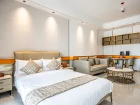 Wealth Mansion Suite River View by Soben Hotels near Wat Kean Kleang