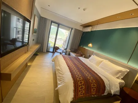 Yingde Tianren Shanshui Homestay