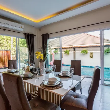 The Peak Pool Villa