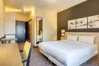 B&B HOTEL Mons Centre Hôtels à : Saint-Ghislain