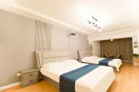 Jiafeng Homestay (Yanji Yanbian University Internet Red Wall West Market Store)