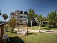 Armas Labada Hotels near Kiris