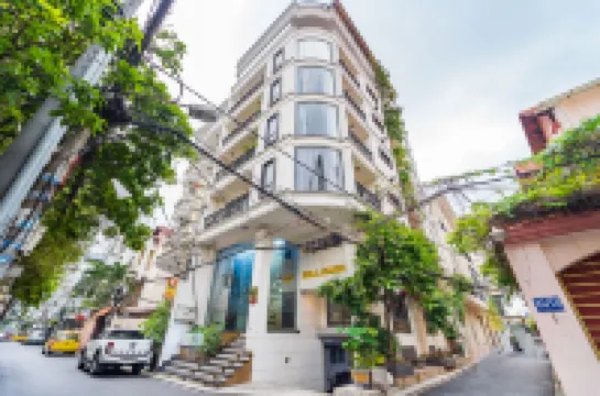 コレクション O ハバナ エアポート ホテル ホーチミンのホテル