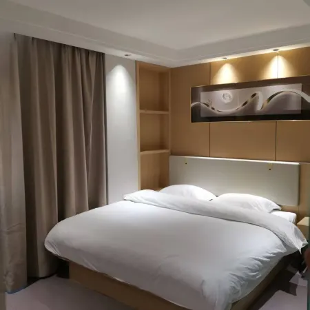 Baingoin Yunduan Scenic Hotel