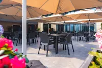 營山智尚雲端飯店（萬達廣場店）