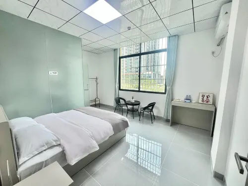 QING FENG HOTEL