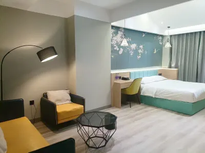 Damei Hotel (Minquan High-Speed Rail North Station)