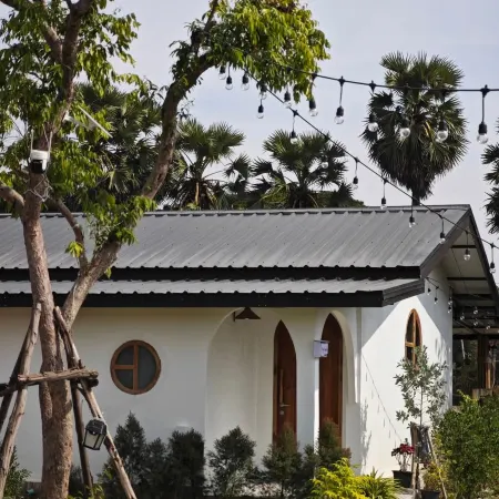 AUN-I-NA Home stay at Nakhon Phanom