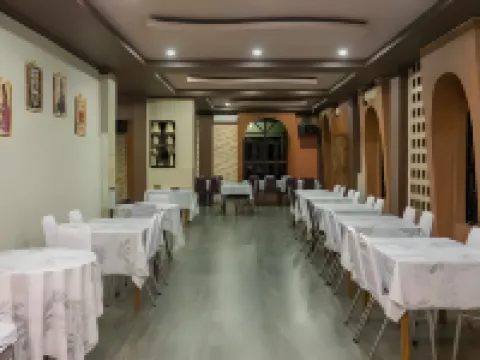 Oma Casa Hotel 明古魯酒店