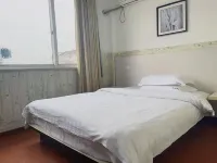 Yuhang Holiday Inn Hotels near Maoqiao Workshop