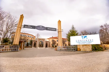 Continent Hotel Kapadokus Thermal Отели рядом с достопримечательностью «Koc Church»