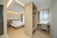 Fengyue Hotel (Jingdezhen Fuliang Sanxian Lake Provincial Wetland Park)