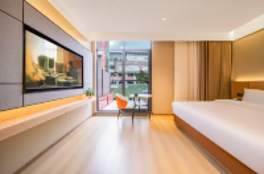 Jiangshang Mingzhu Hotel (Liziba Light Rail Station E'ling Second Factory) Hotels near Three-layered Road