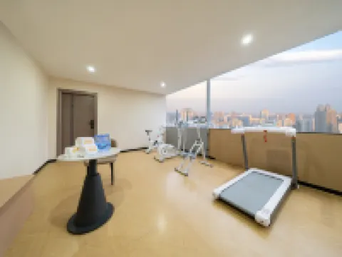 Ritzi-Carlman Hotel (Puning Plaza Wantaihui Shopping Center) Hotels in Puning