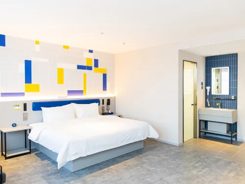 7Days Inn Hotel (Jining Liangshan Gangcai Market)