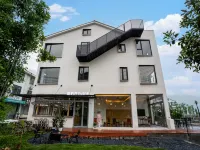 Xiandao Lake Hyane Homestay Hotels in Yangxin