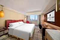 Grand Sky Hotel