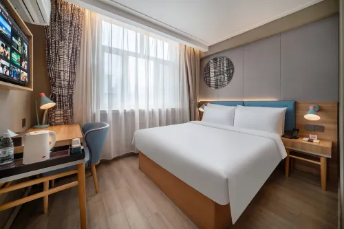 Hejilai  Hotel (Korla Youth Road People's Square) - Bintang 2
