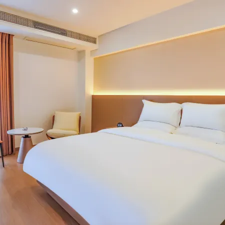 Disen Hotel