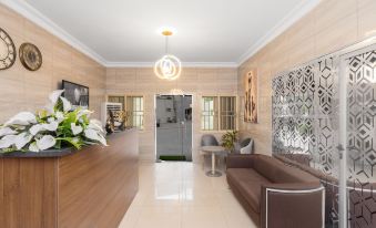 Peace Luxury Hotel and Apartment