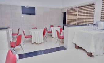 Peace Luxury Hotel and Apartment