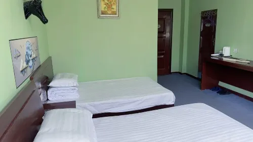 Junhe Hotel (Laojun Mountain)