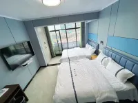 Xingyun Apartment (Zunyi Medical University Affiliated Hospital Shidai Tianjie)