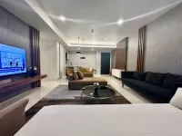 Queen Suites Tropicana The Residence by KLCC