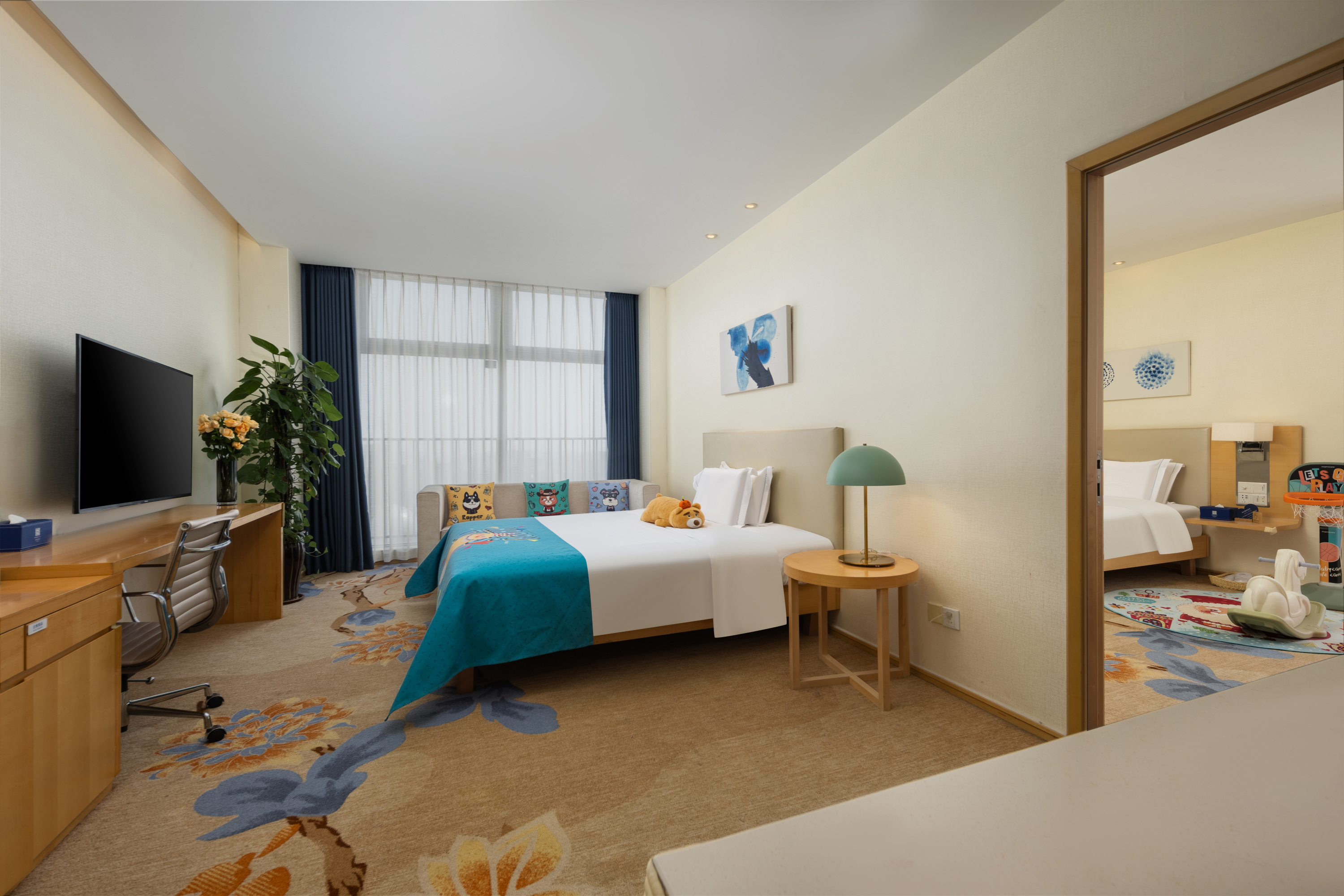 Novlion Hotel Over view