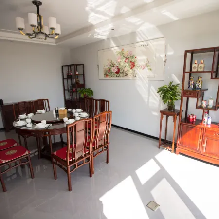 Yunjin Hotel