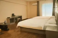 Yage Jumu Homestay (Sandi Square)