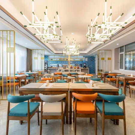 Magnotel Hotel (Puyang Nanle Xintiandi Shopping Plaza)
