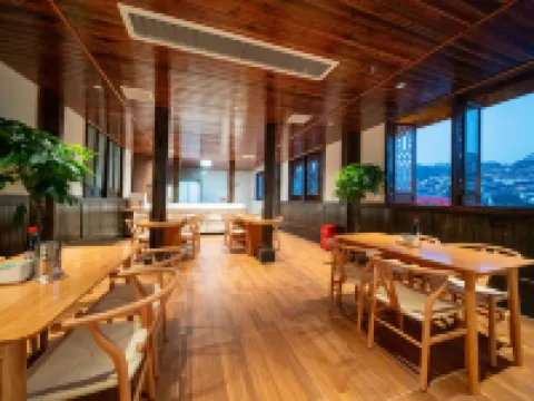 Renkang hotel Hotels in Renhuai