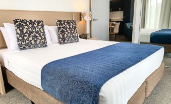 Ramada Suites by Wyndham Albany