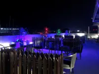 Huangguoshu I DO Art Hotel (1st Tourist Service Center, Huangguoshu Scenic Area) - bar
