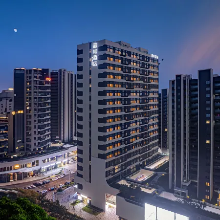 Zhefei Hotel (Qingdao Jinsha Beach Anzi Metro Station Branch) Отели рядом с достопримечательностью «Пляж Голден-Бич»