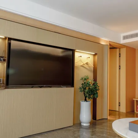 Four Sseasons Hotels