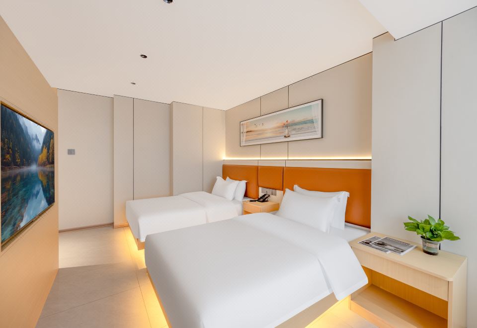 3. 민타이 홀리데이..