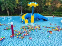 Lisong Yunyaogu Hot Spring Hotel - Water Park