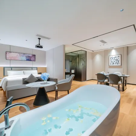 JiaYue·binjiang Hotel