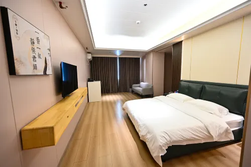 Qinzhou Qianqiu · Jingtin Hotel