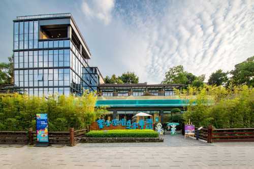小涼帽之家酒店（深圳甘坑古鎮店）