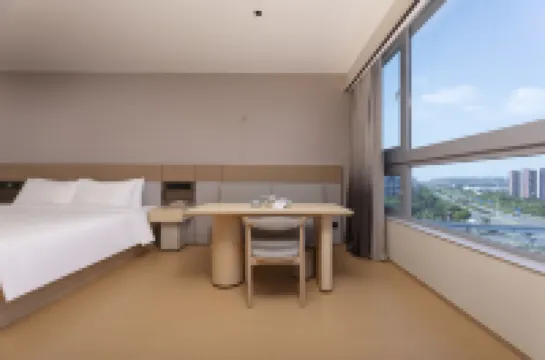 JI Hotel (Wuhu Station Administrative and Cultural Center)