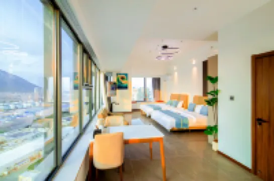 Xingyu Hotel (Dalian Wanda Commercial Street Zhongtian Yunjing)